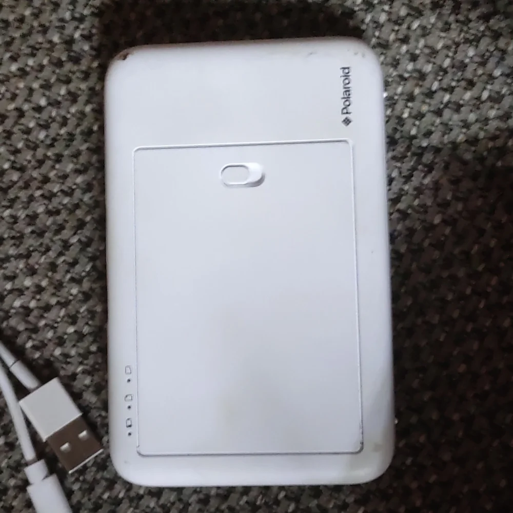 Polaroid zink snap camera