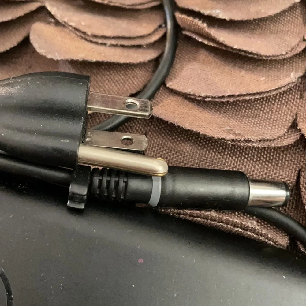 Gently Used Dell 65W AC Power Adapter Charger in great condition.