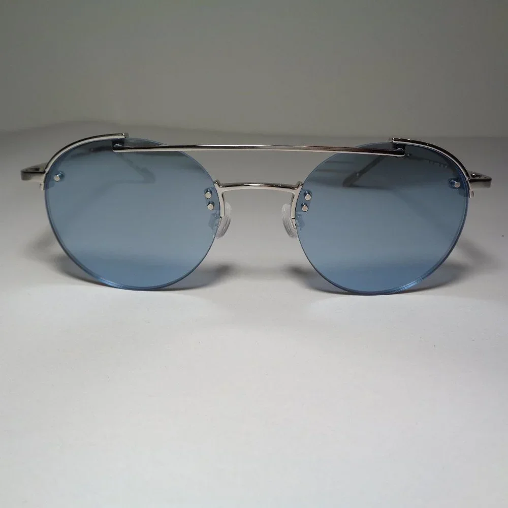 Calvin Klein oz corner arms
