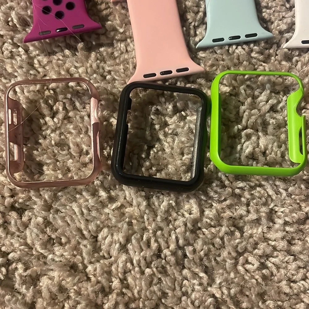 Apple Watch 3 bands and bumper cases