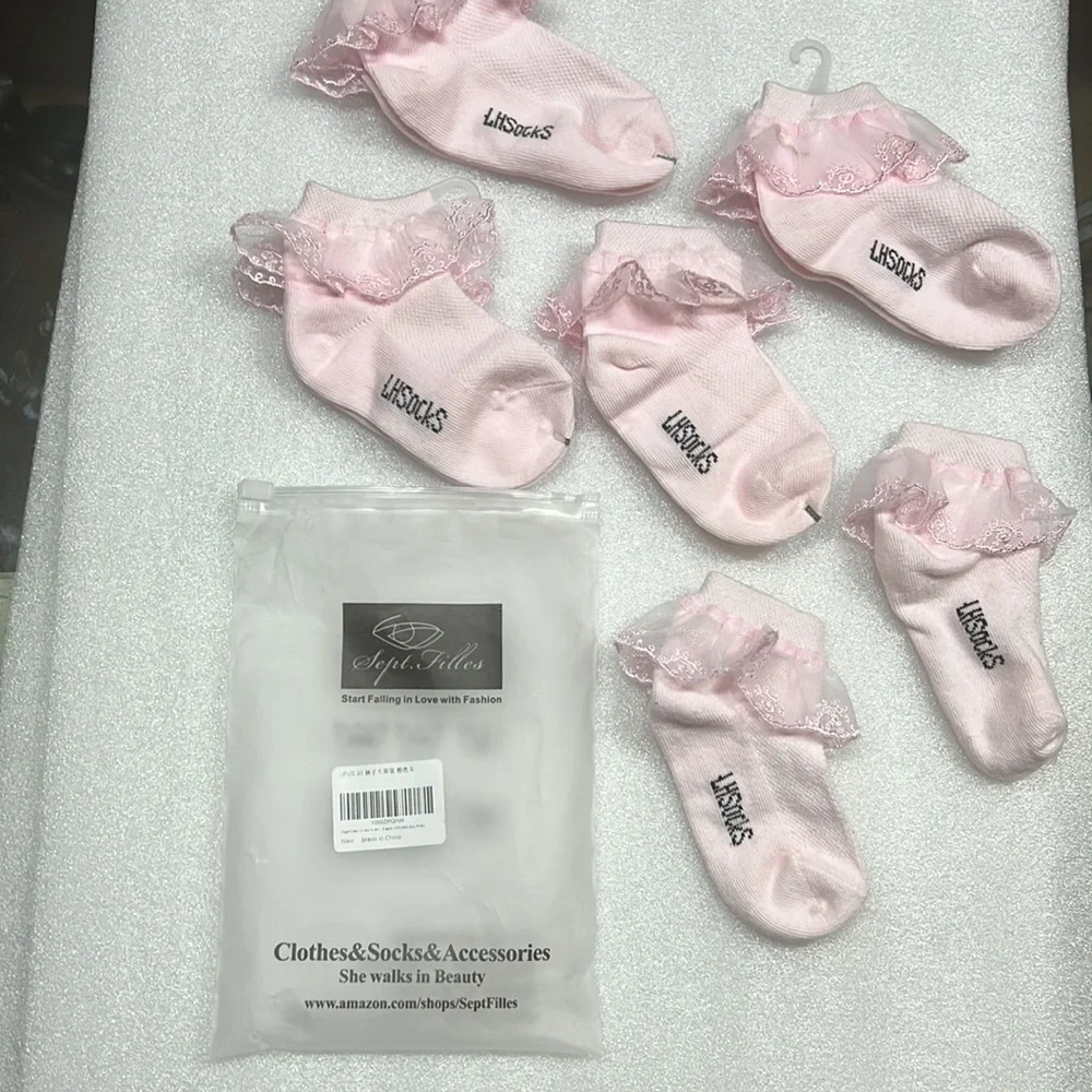Sept.Filles perfect sold