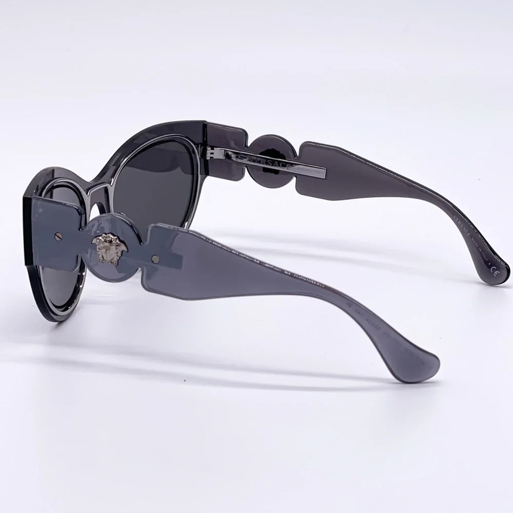 Versace 1001 case