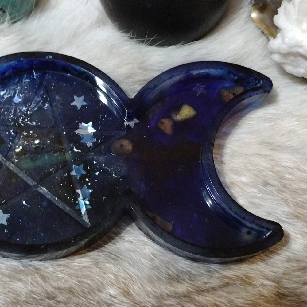 Triple goddess altar tray cup holder wiccan pagan altar homemade with positive