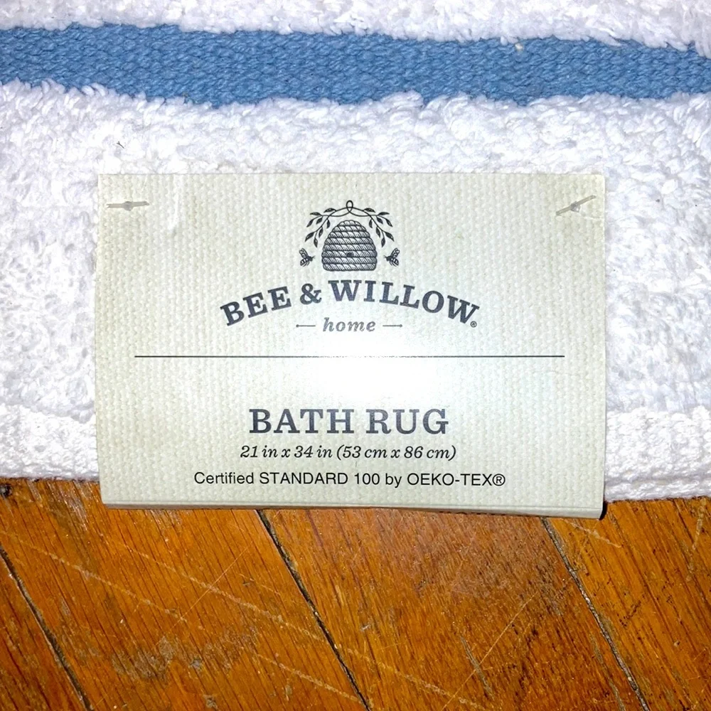 Bee & Willow brand new
