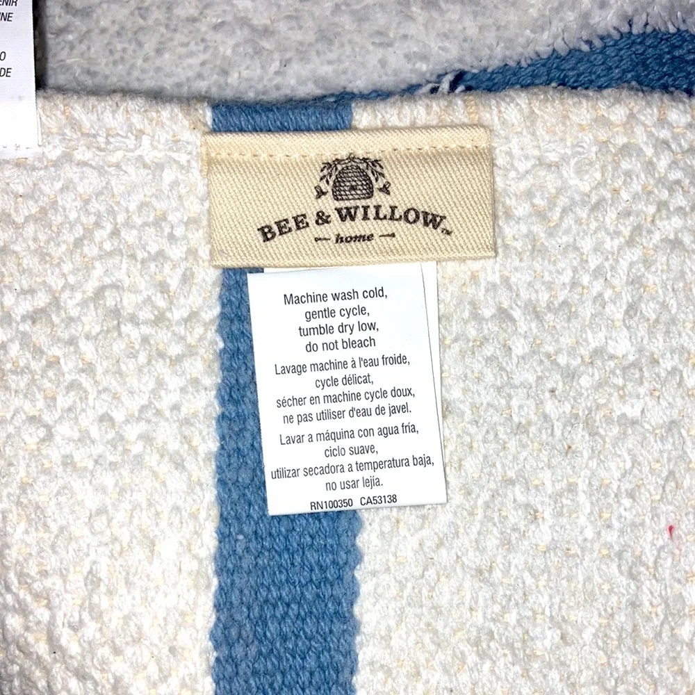 Bee & Willow brand new