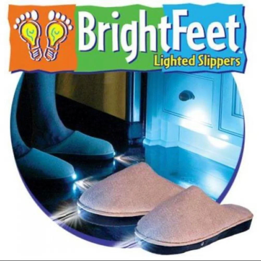 BrightFeet lighted slippers for little kids Sz large 2-4 in pink New in box