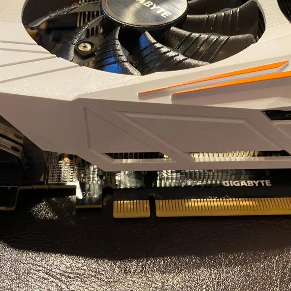 🎉HOST PICK🎉 GIGABYTE NVIDIA GeForce GTX 1080 Ti 11GB Graphics Card GAMING