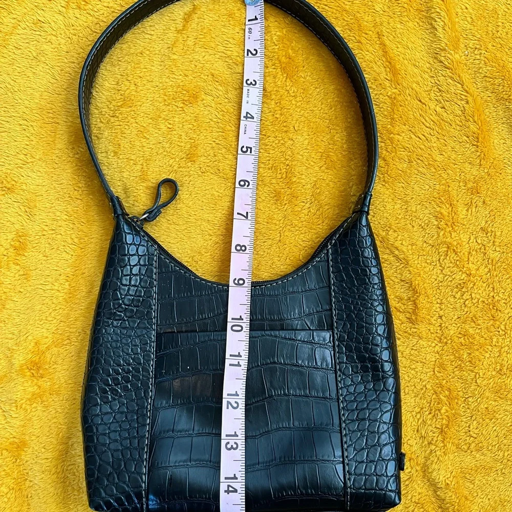 Vintage 90s Nine West black textured purse