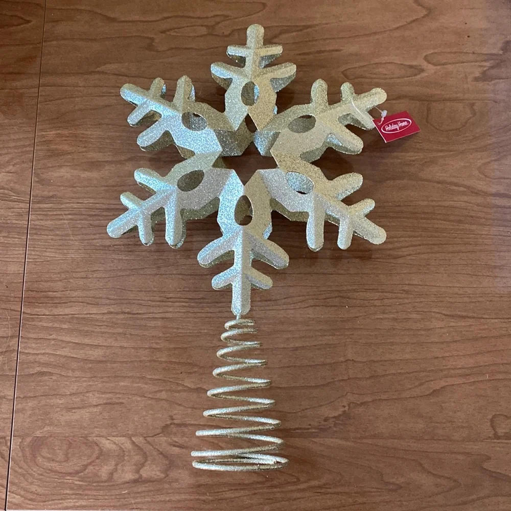 Target snowflake Christmas tree topper