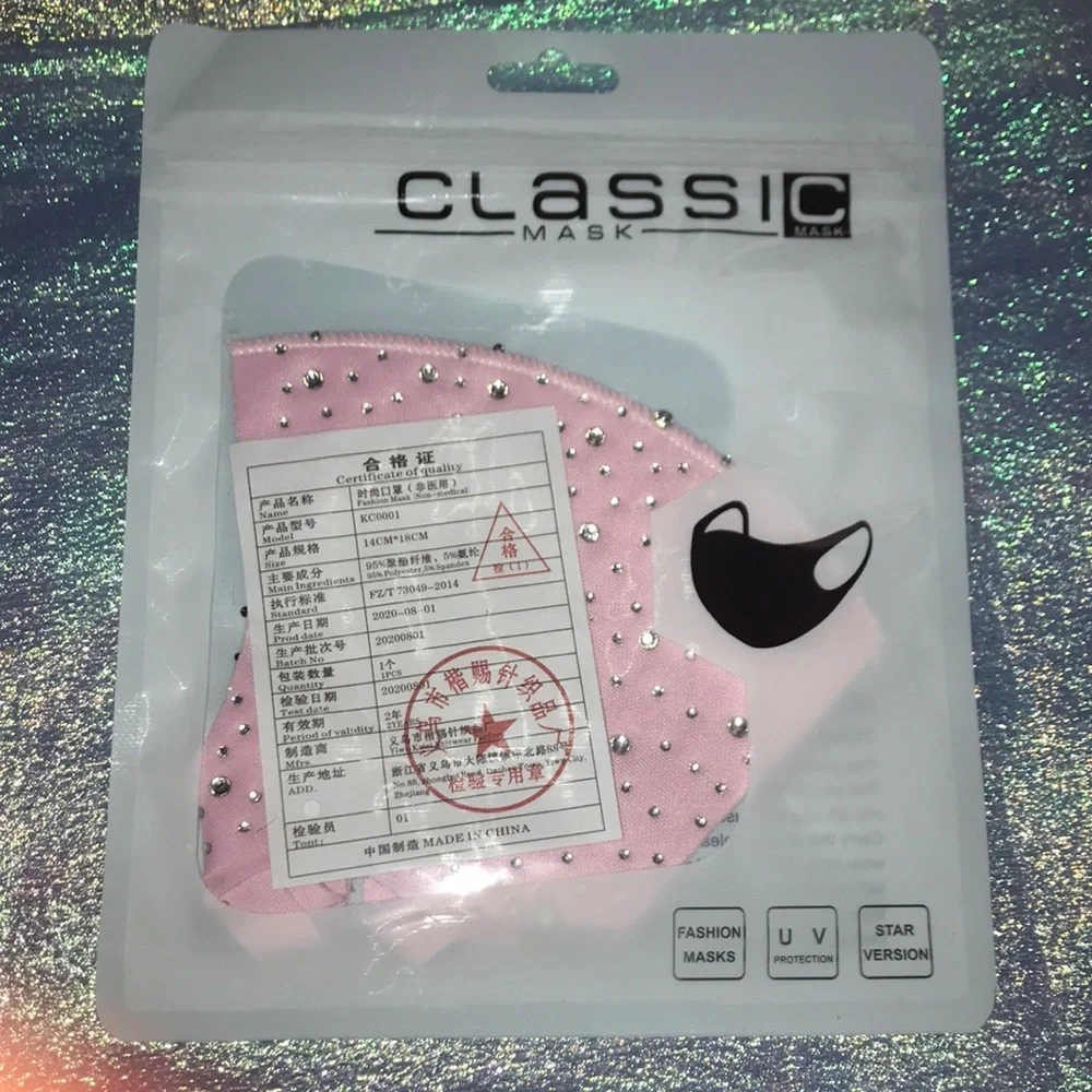 🔥 3/$15 Light Pink Face Mask with Clear Rhinestones