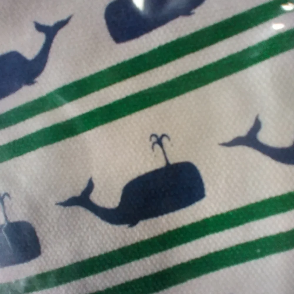 Whale design baby bib