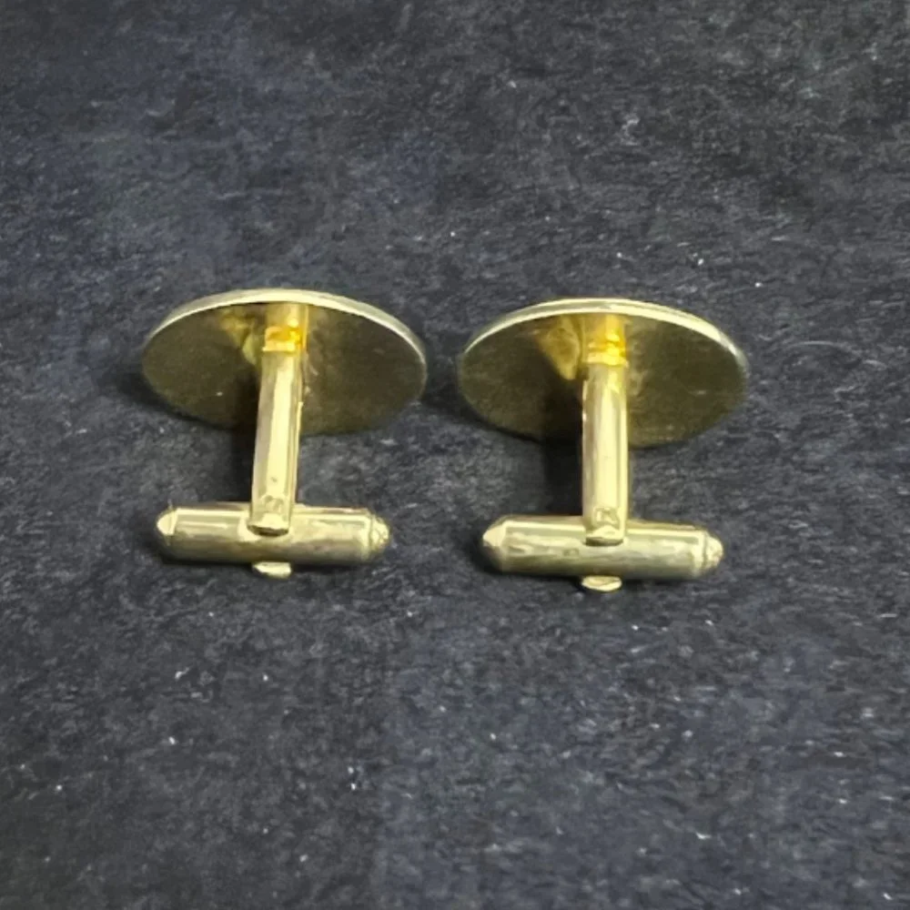 Hayward vintage gold