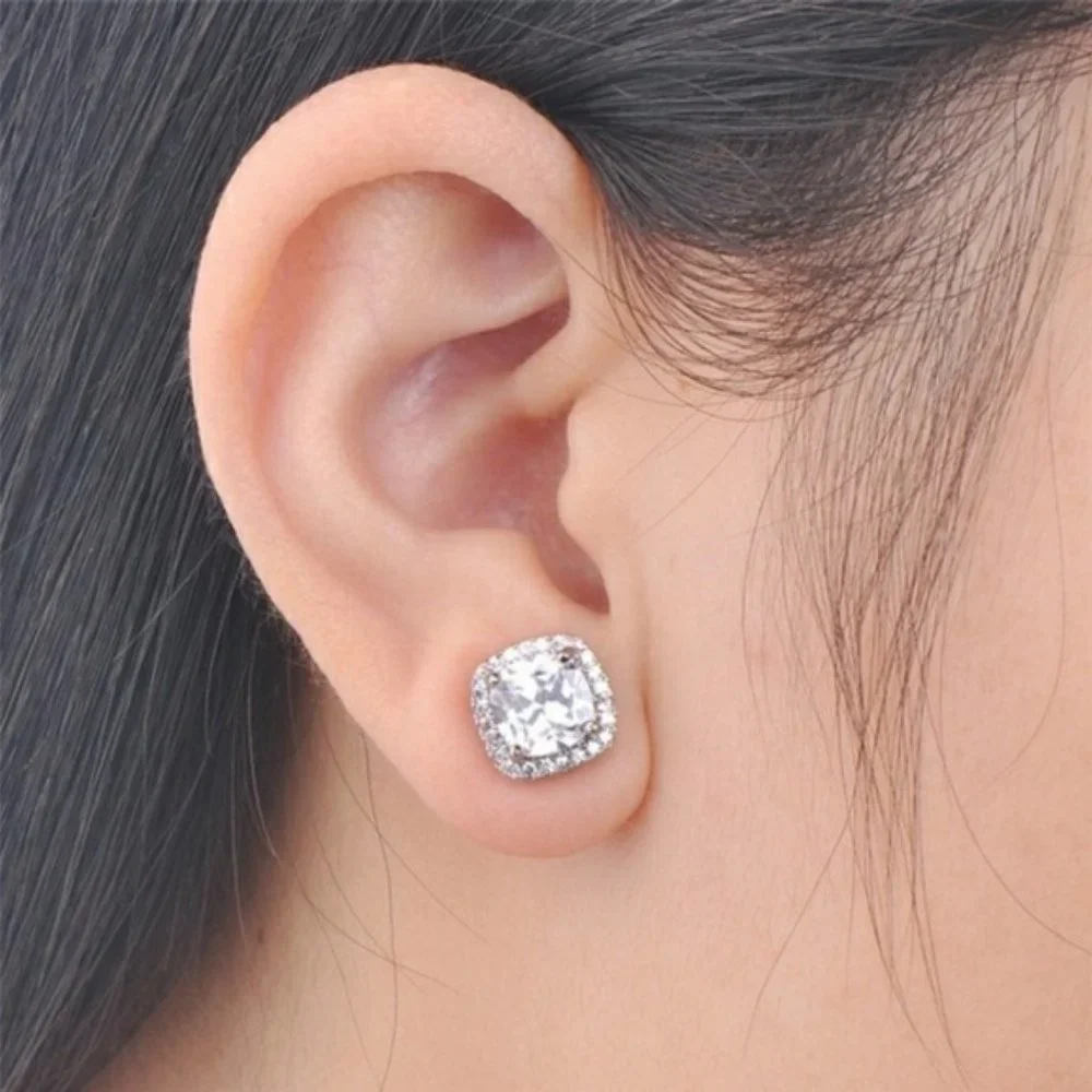 N/A 18k white