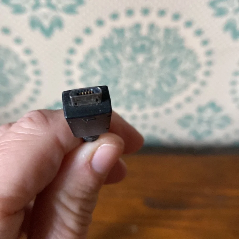 🎉HP 👉Device charger for car