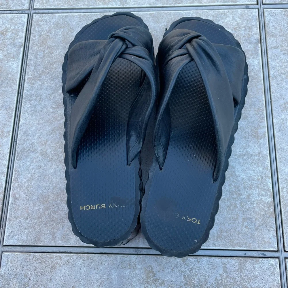 Tory Burch Knotted Scalloped Wedge Black Leather Platform Slide