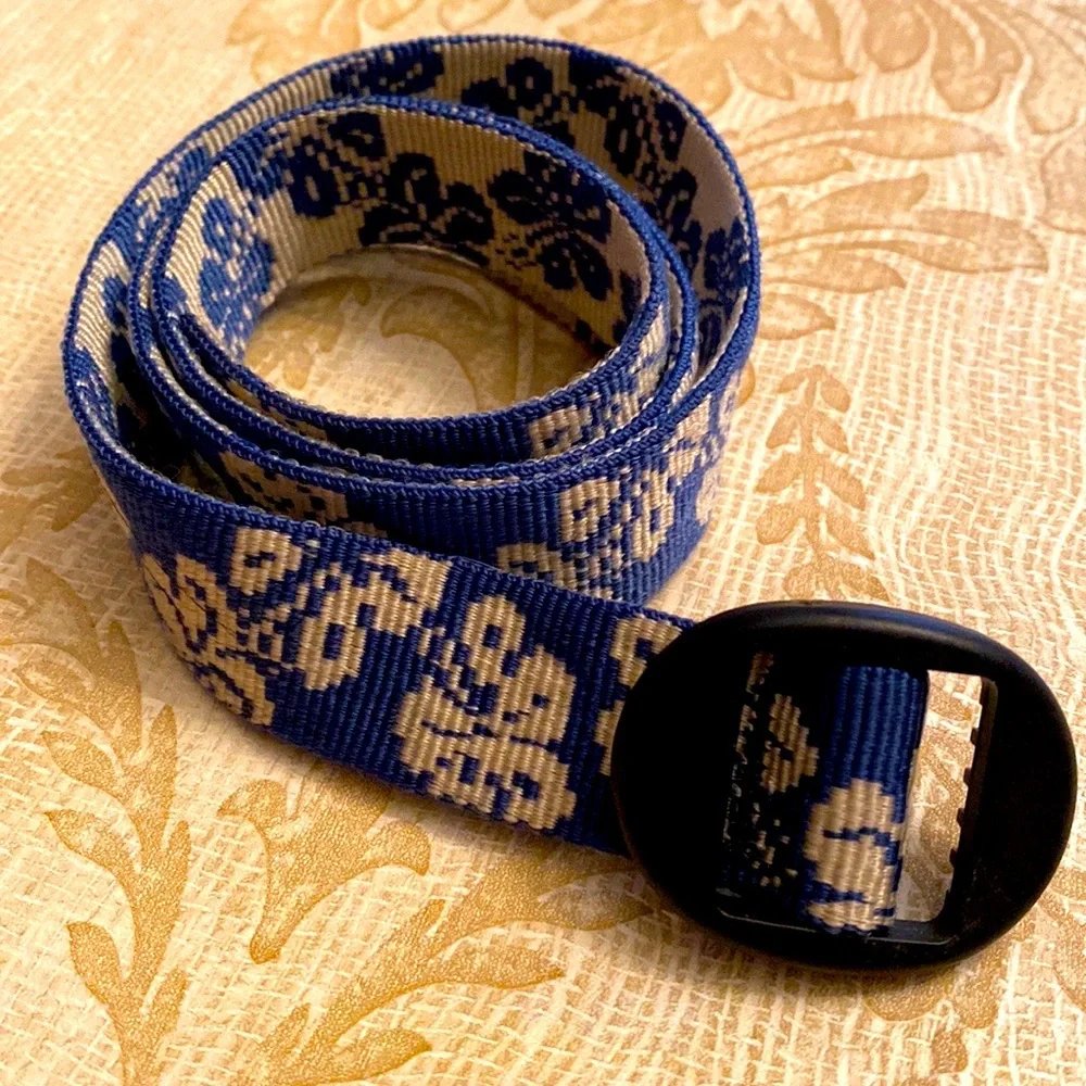 Bison Designs Blue Floral Hawaiian Boys Belt L