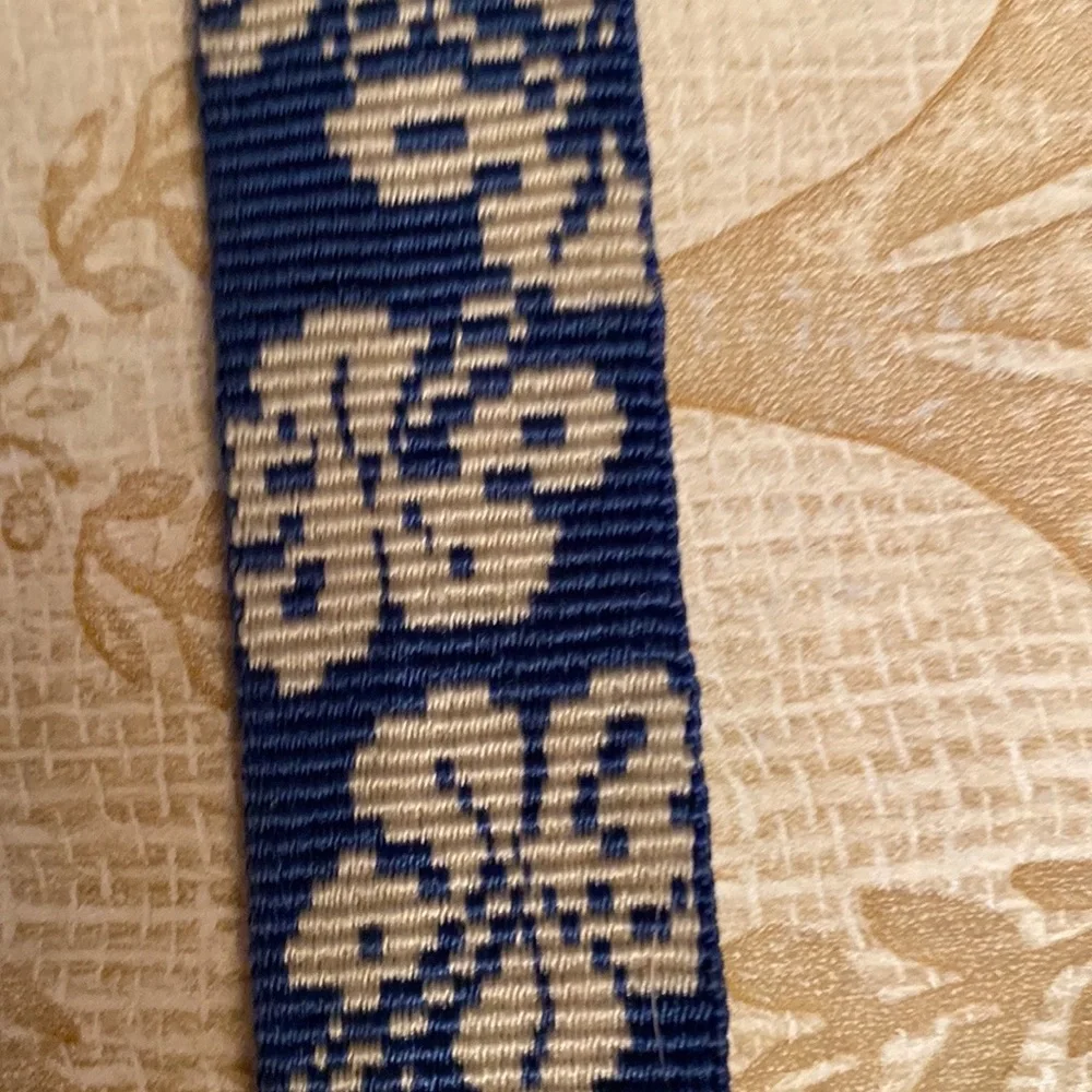 N/A 1” wide