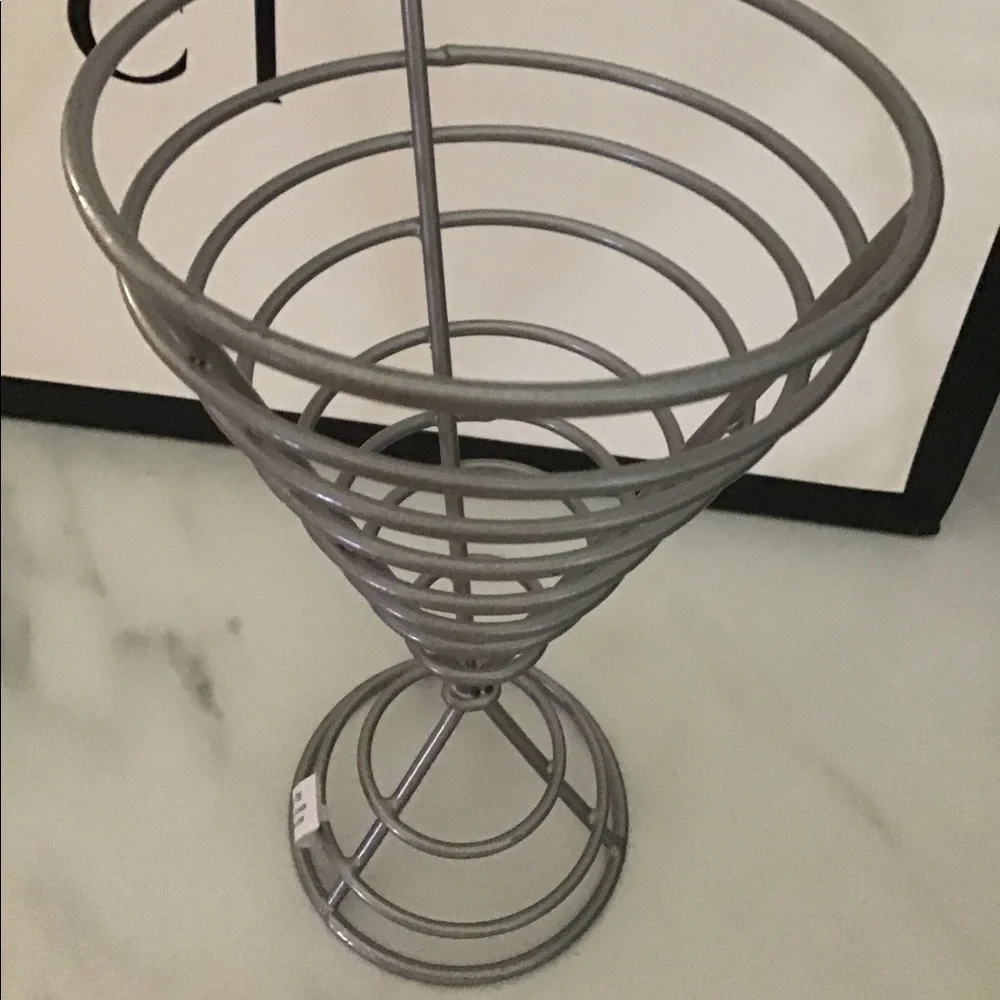 6 Crate & Barrel French fry holders metal