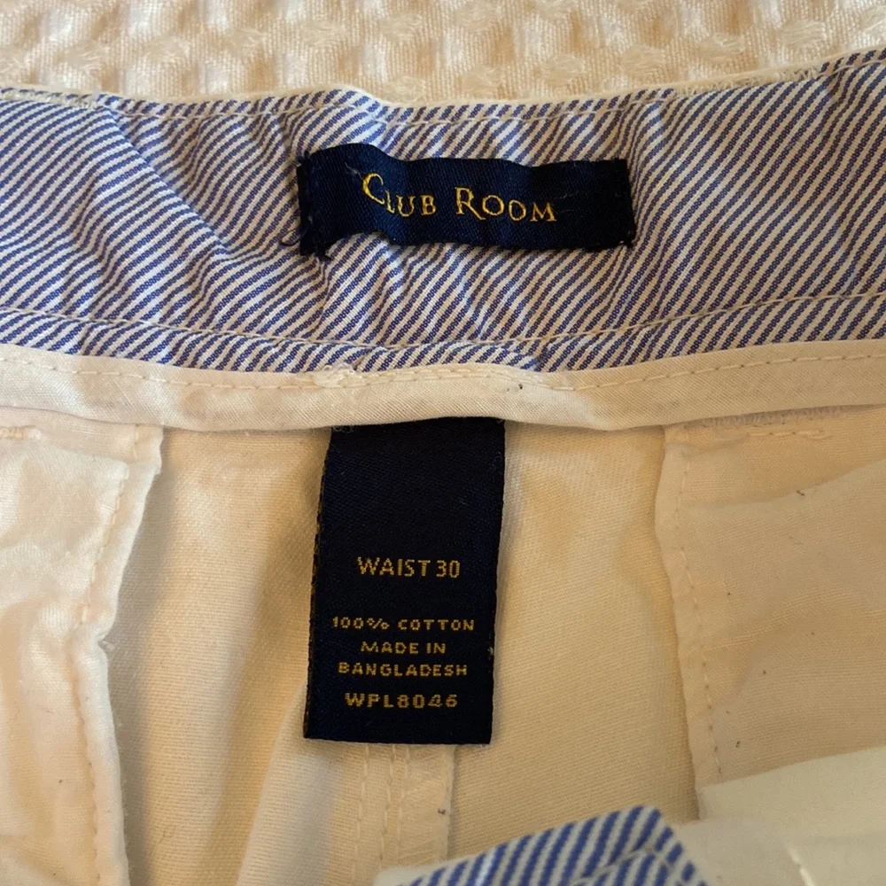 Club Room photos shorts let