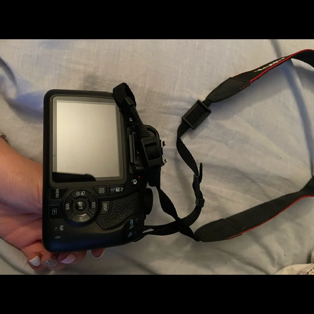 Canon EOS Rebel T6
