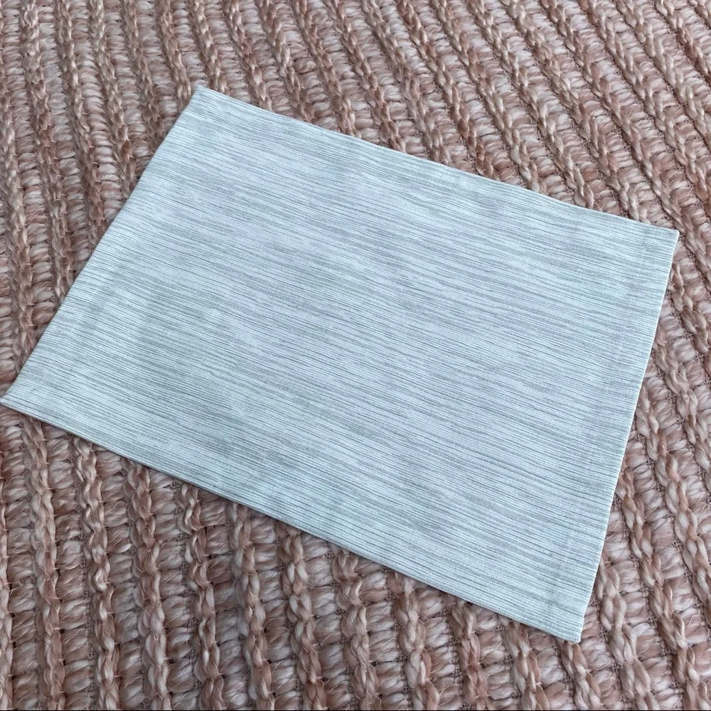 Crate&Barrel cotton table mats set of 4