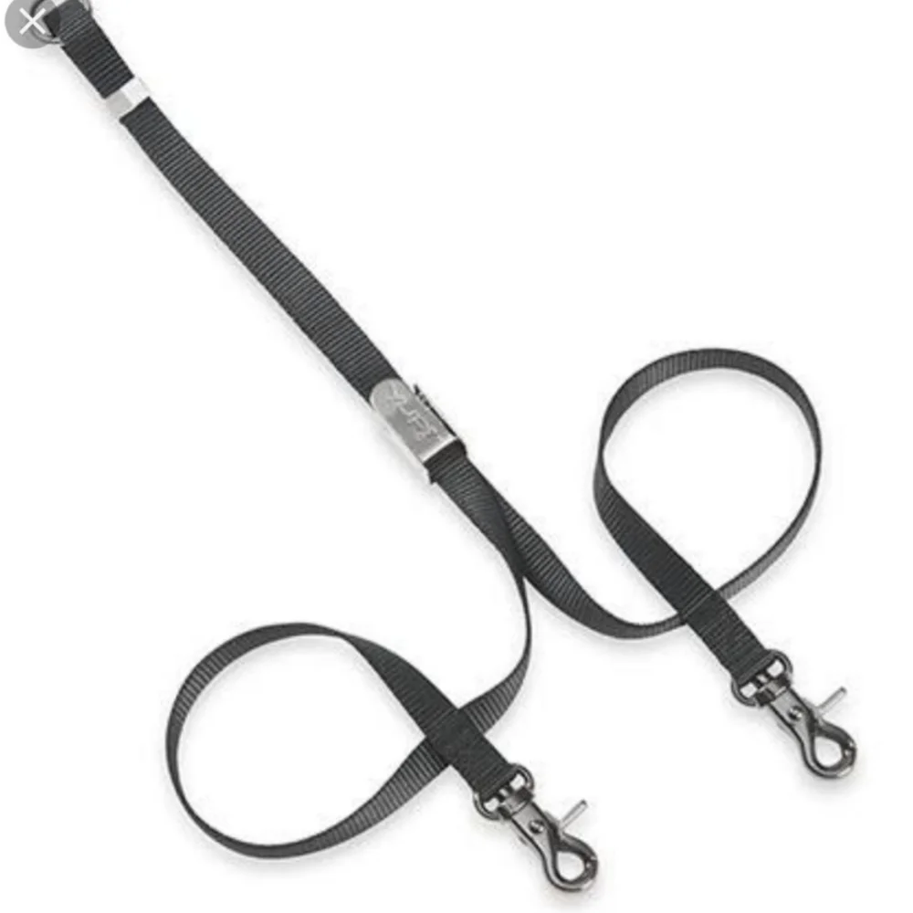 Sporn 2-Dog Coupler New With Tag