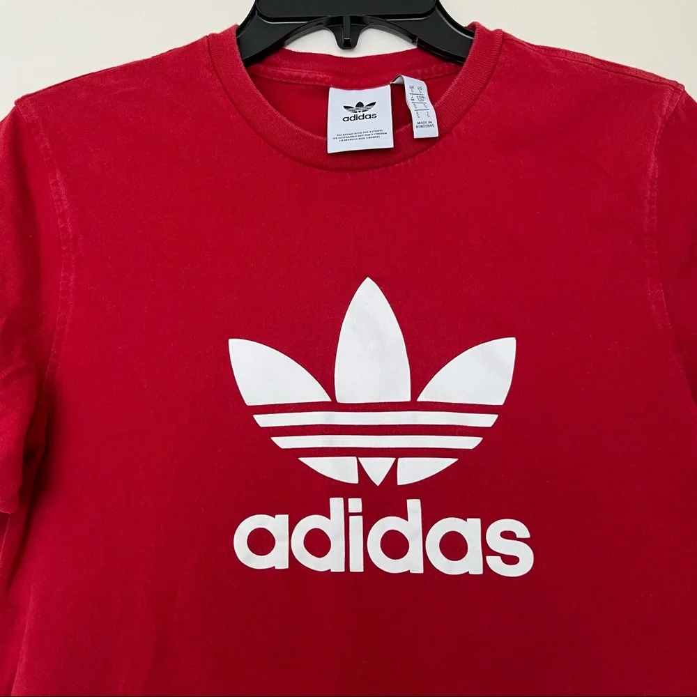 adidas size small