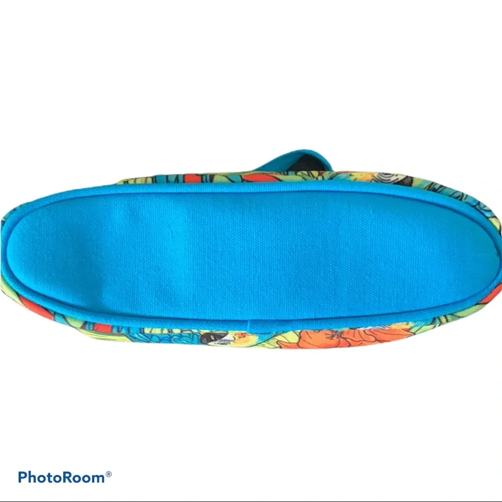 Caribbean Joe Parrot & Tropical Leaf Wristlet NWT