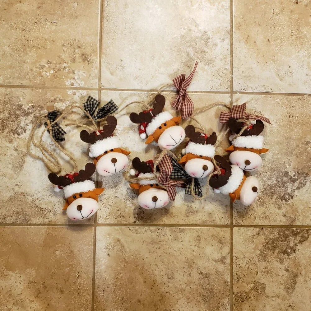 N/A garland plush