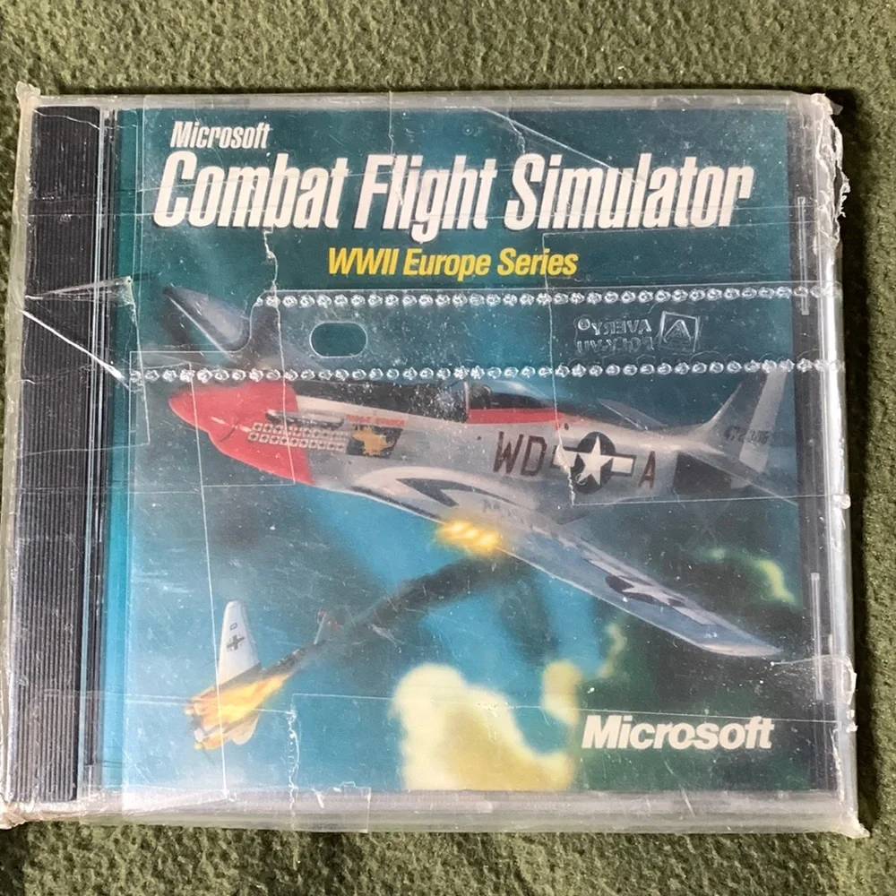 Microsoft Combat Flight Simulator. World War 2 Europe series. Jewel case.