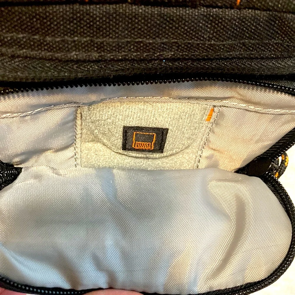 Lowepro adventura tlz