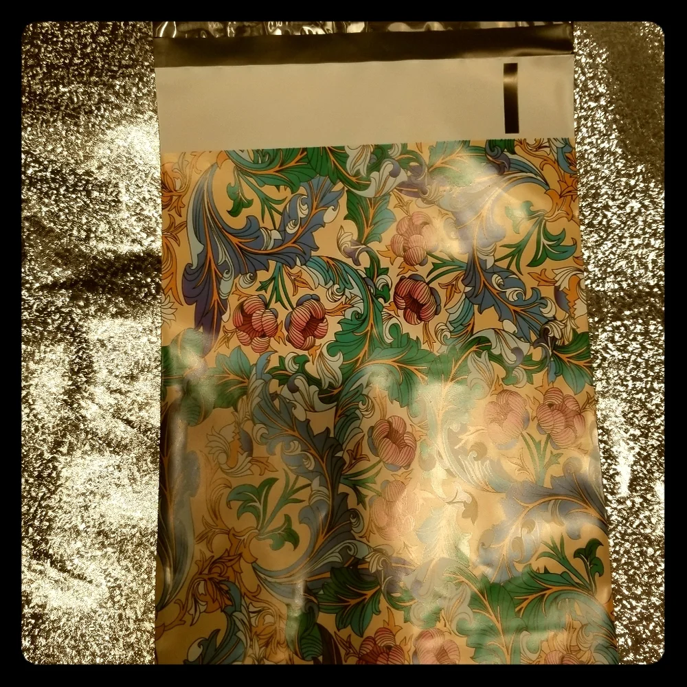 Bundle Free: 5 Floral poly mailers
