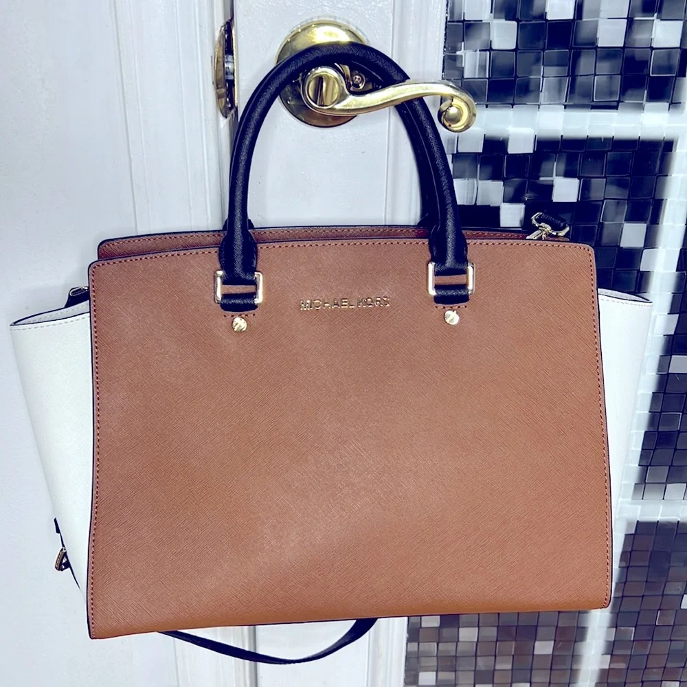 💕 Michael Kors brown black white leather large satchel bag gorgeous 💕