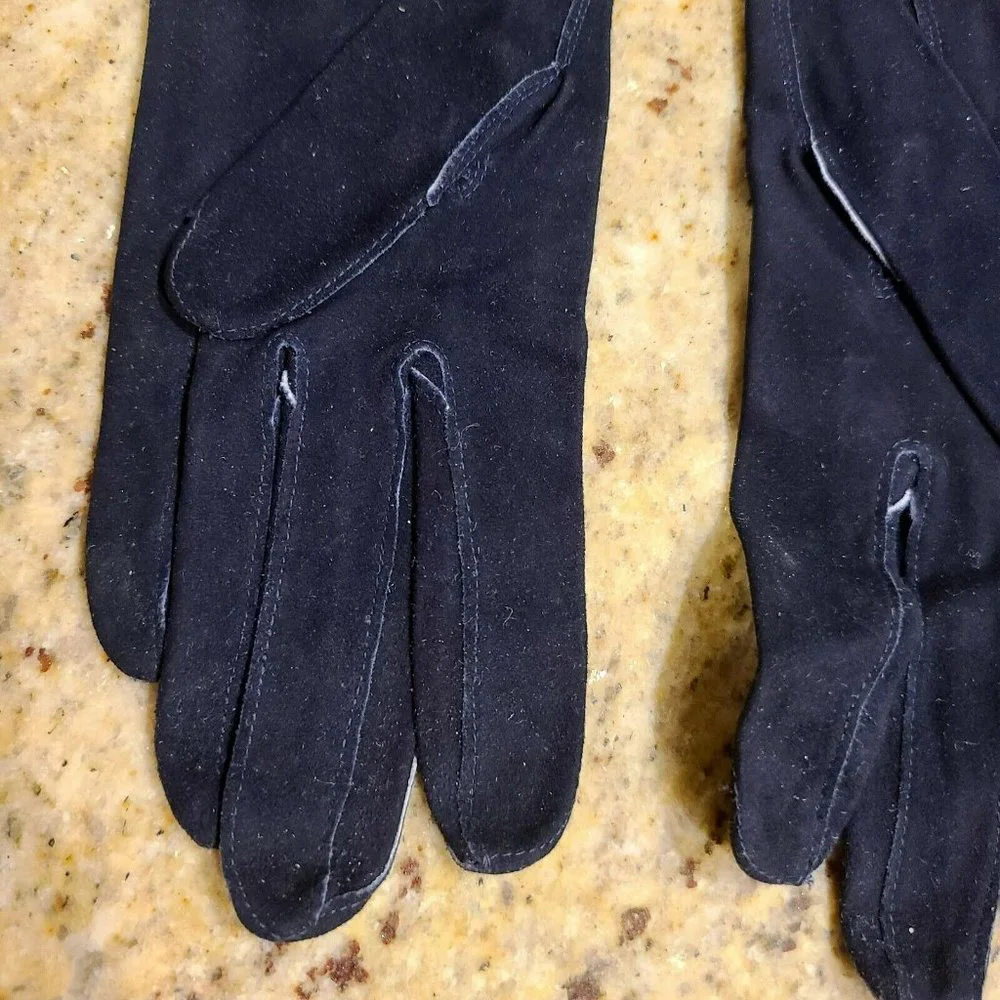H.A.&E. Smith Ltd. Leather Gloves Suede Black Tailored Flowers Vintage France