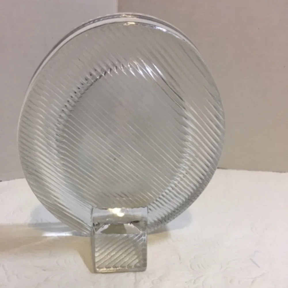 Mikasa Oval Crystal Glass Picture Frame Japan 5x6.25