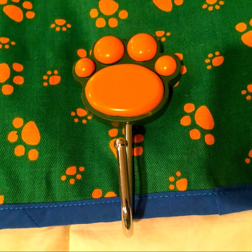 *3/$20* PLENTIFUL PAWS TOWEL & HOOK SET. TERRY ON REVERSE SIDE TO WIPE YOUR DOG.