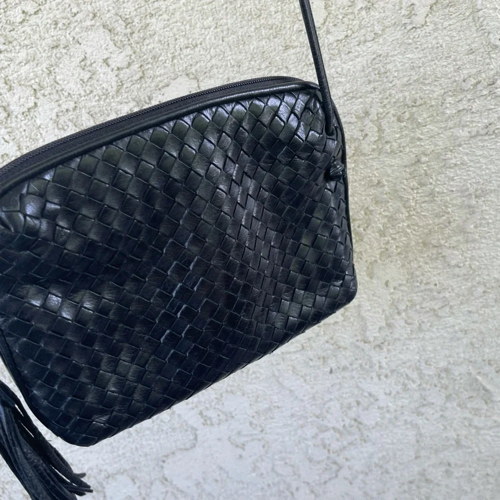 ASPECTS color crossbody pictures