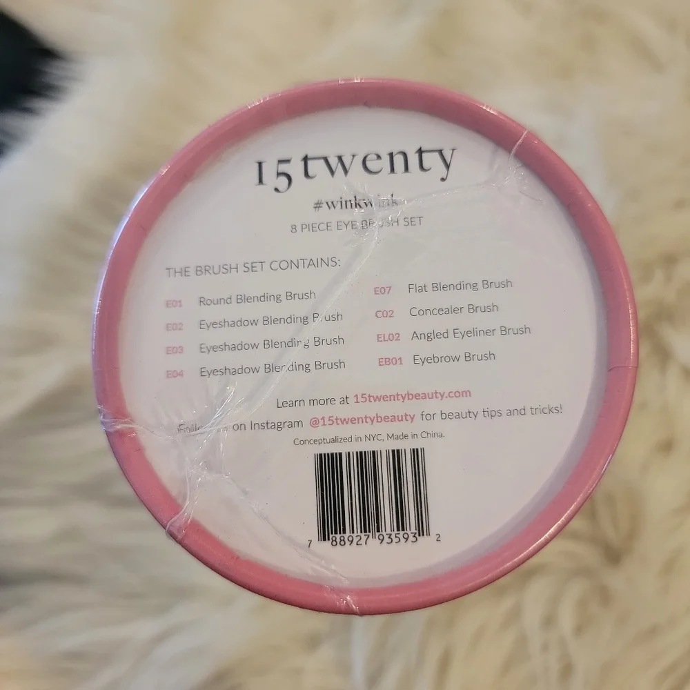 15 Twenty #winkwink  8-piece Brush Set