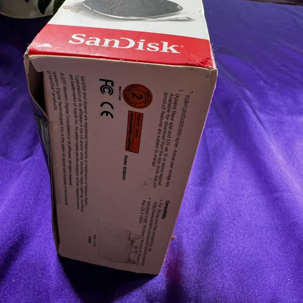SanDisk expand base