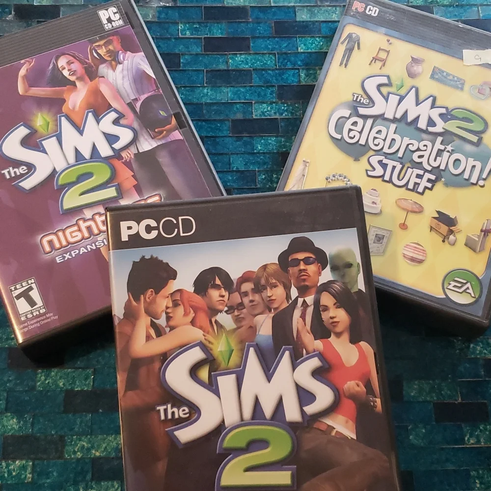 SIMS 2 (PC) - Base Game Plus 2 Expansions (Celebration Stuff & Nightlife)