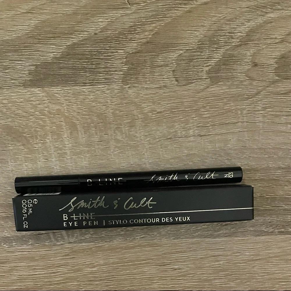 Smith and Cult shade blue
