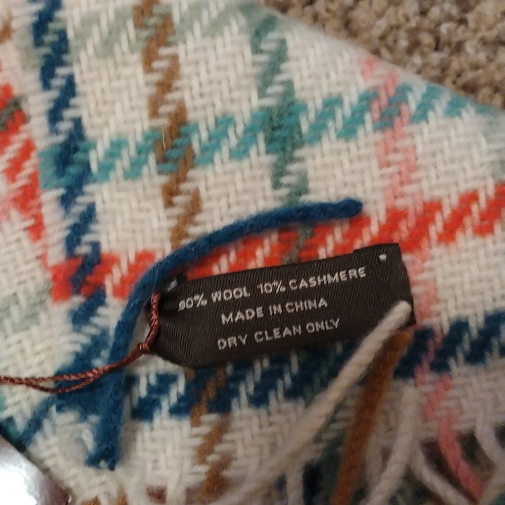 Coach NWT New scarf plaid 80% wool 80% cashmere multicolor winter tattrsl long