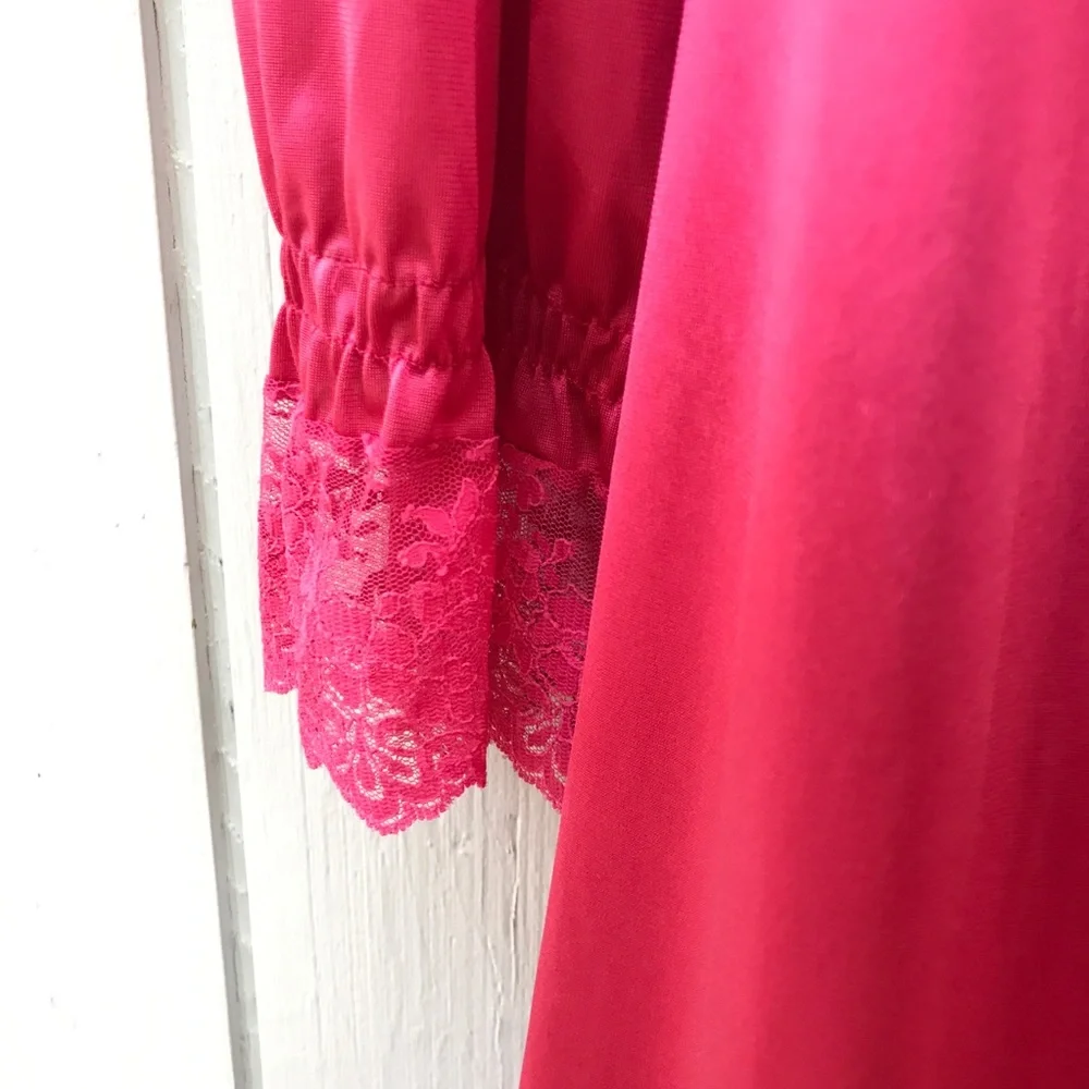 Vintage Pinehurst Satin Robe