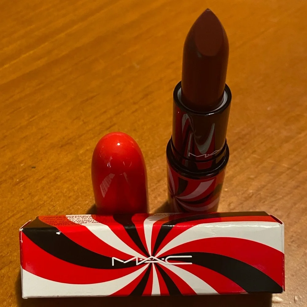 MAC Cosmetics brand new