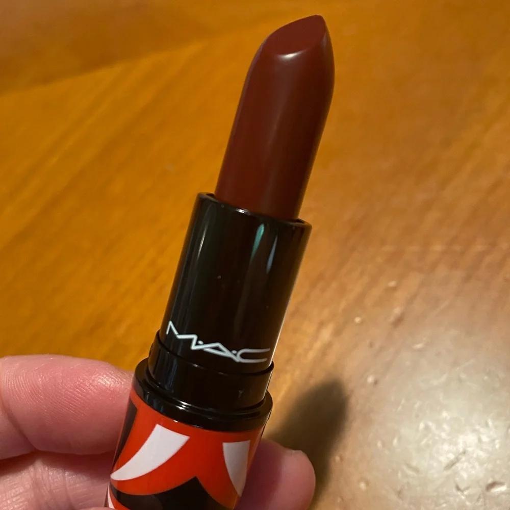 MAC Cosmetics brand new