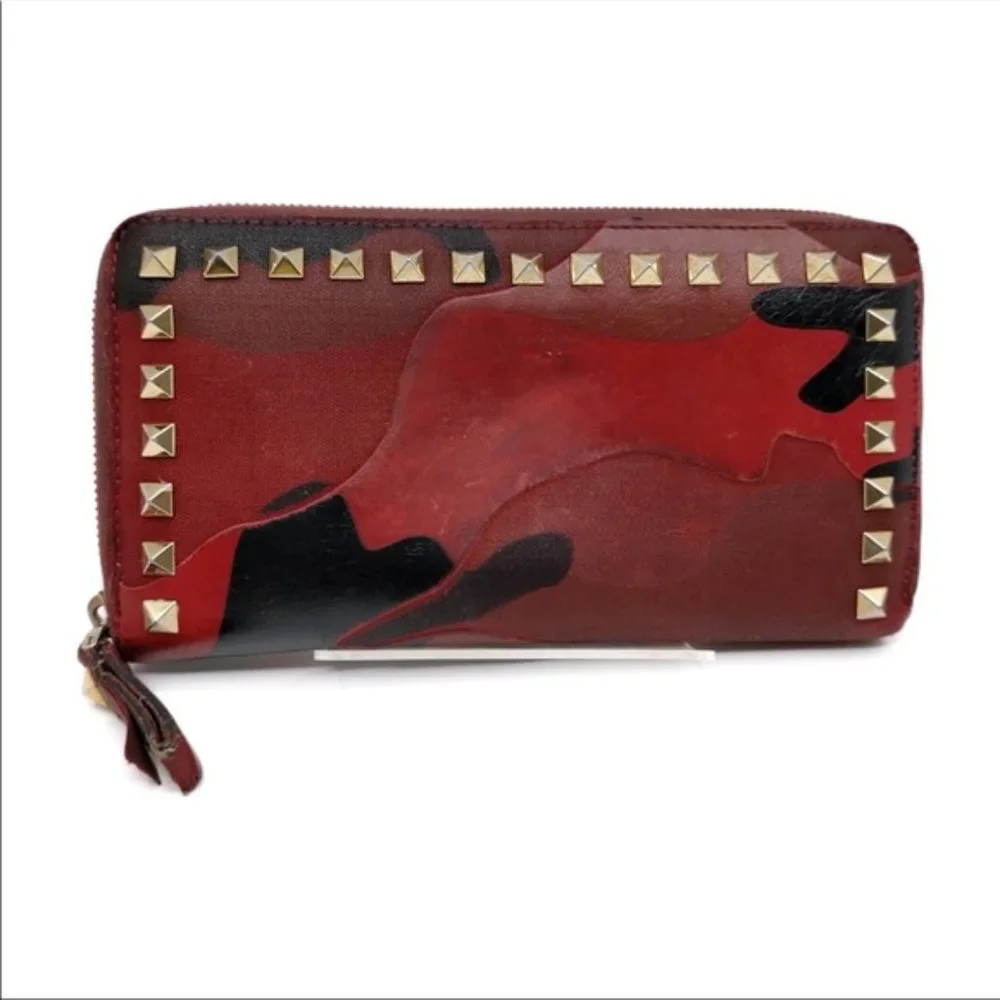 Valentino Garavani item outside