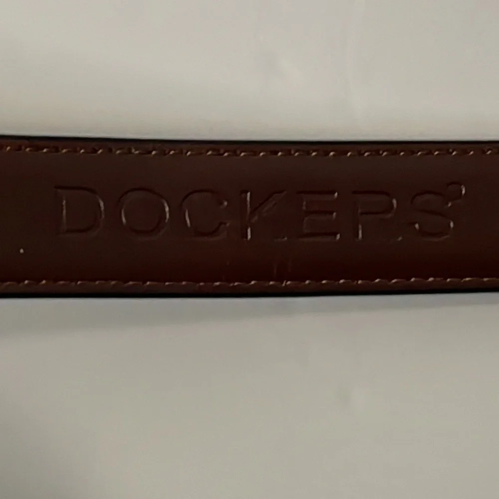Boys, Dockers, synthetic leather belt.