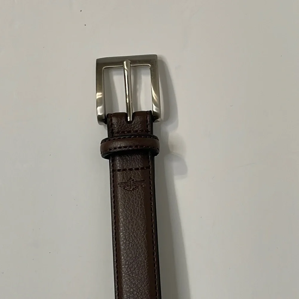 Boys, Dockers, synthetic leather belt.