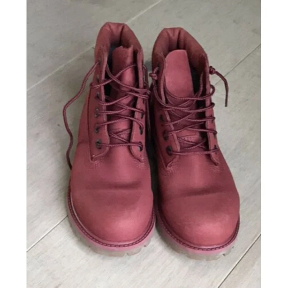 TIMBERLAND 6IN WATERPROOF BOOT BURGUNDY NUBUCK leather 2.5 big girls Rts$130