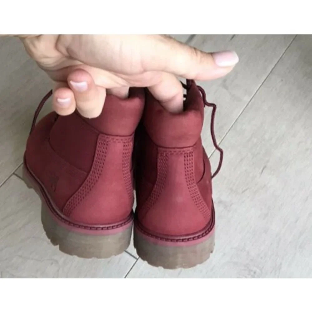 TIMBERLAND 6IN WATERPROOF BOOT BURGUNDY NUBUCK leather 2.5 big girls Rts$130